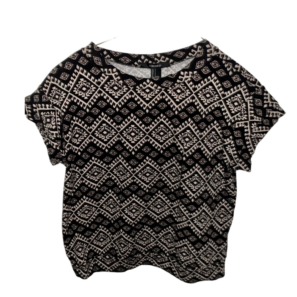 Forever 21 Cropped Shirt